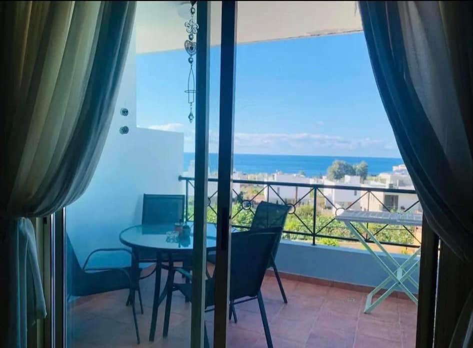 Sea View Apartman Paphos